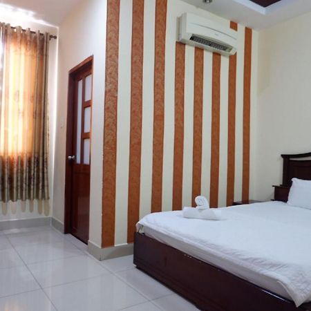 RedDoorz Tuan Viet Hotel Ho Chi Minh Zewnętrze zdjęcie