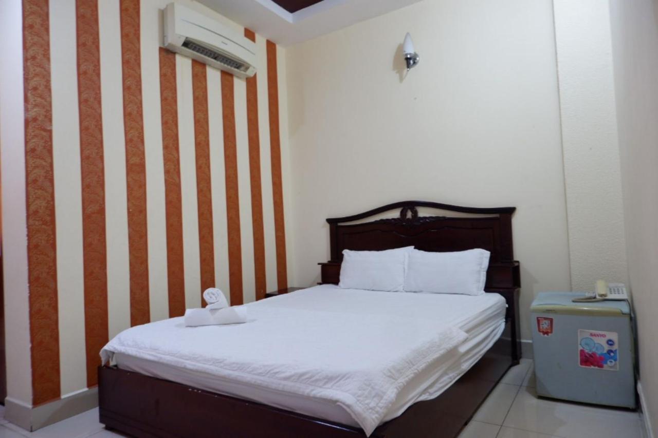 RedDoorz Tuan Viet Hotel Ho Chi Minh Zewnętrze zdjęcie